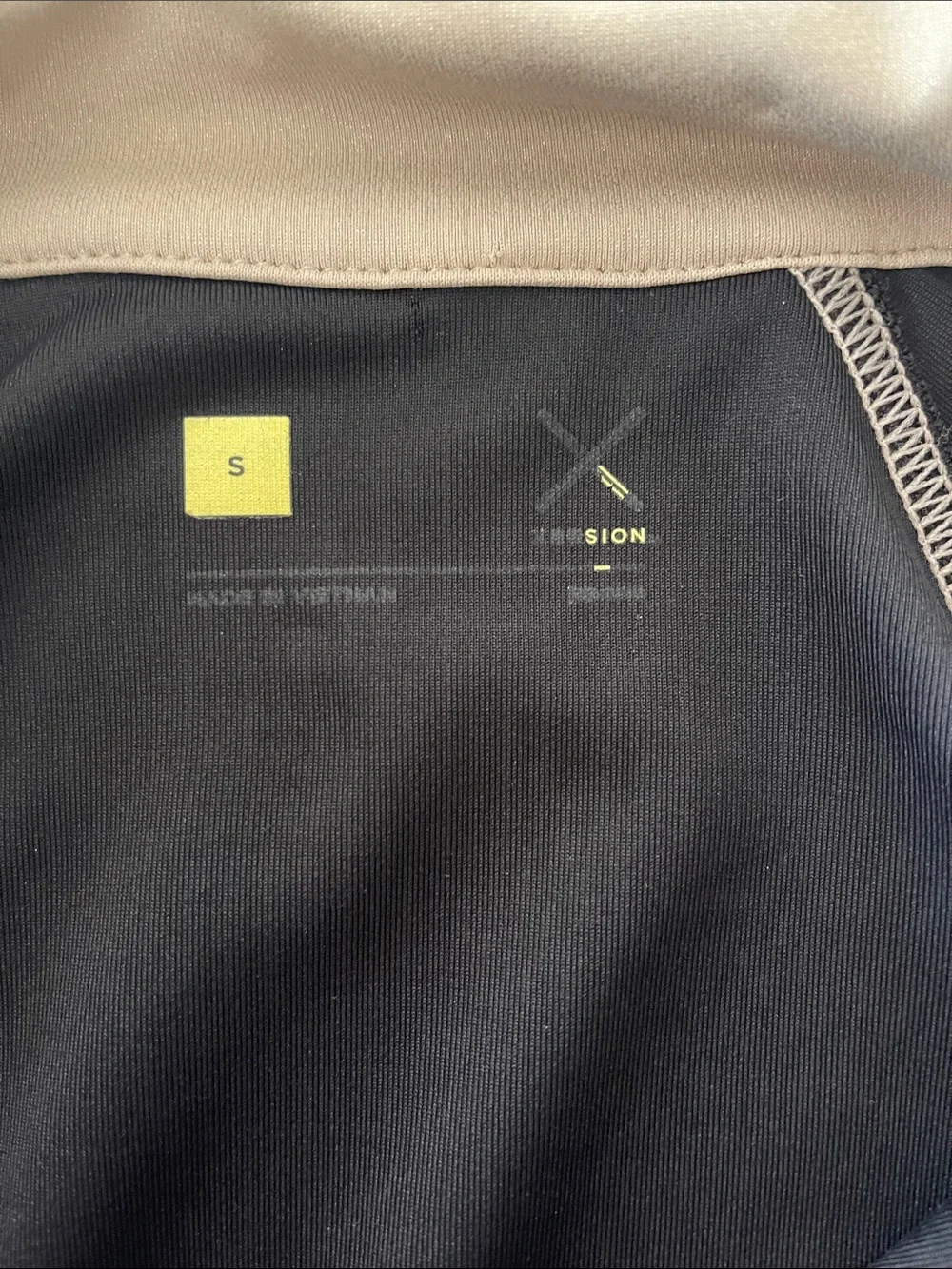 Xersion black champagne
